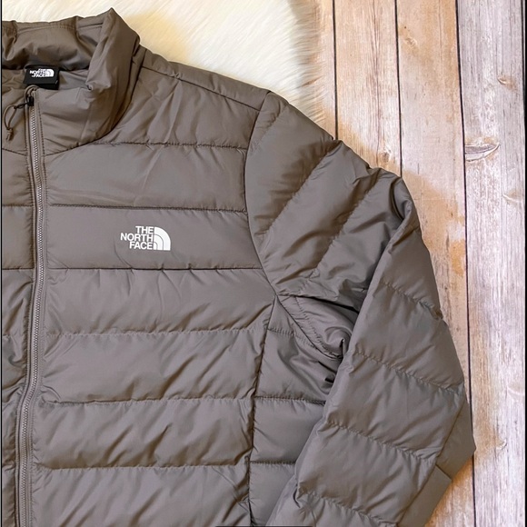 The North Face Men’s Aconcagua 3 Jacket In Falcon Brown - Picture 3 of 7